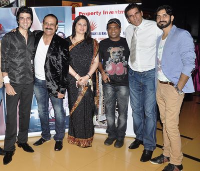 Bollywood  Celebrities at premiere of film, 'RAQT'