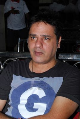 Arjun Rampal and Rahul Roy at The Walkathon 2013
