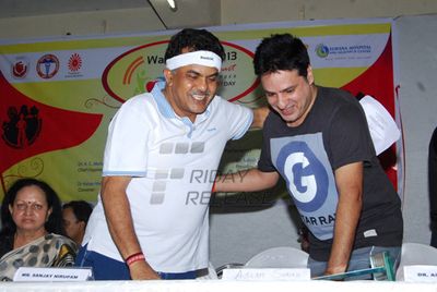 Arjun Rampal and Rahul Roy at The Walkathon 2013