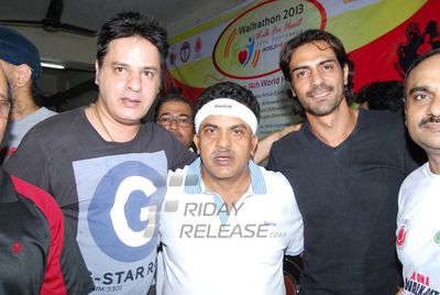 Arjun Rampal and Rahul Roy at The Walkathon 2013