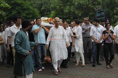 Film & TV industry celebs at funeral of veteran actor Dharmesh Tiwari