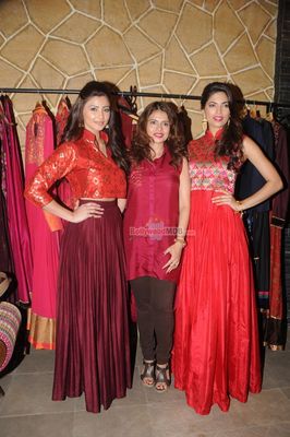 Bollywood beauties and designers at the store launch of Hue's Winter Festive 2014 Collection