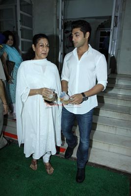 Bollywood Celebs at the prayer meet of late actor Dharmesh Tiwari
