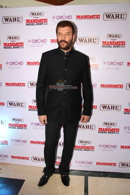 Bolly Celebs at Mandate Model Hunt Grand Finale
