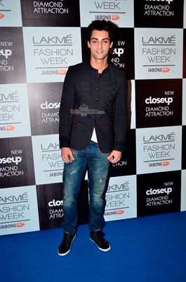 Hot Celebs snapped on Grand Finale day of LFW Winter Festive 2014