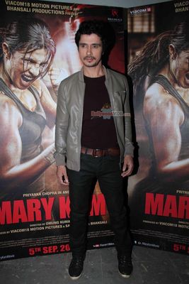 Priyanka Chopra and Darshan Kumar at film 'Mary Kom' press meet