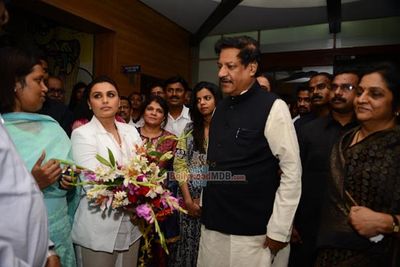 Rani Mukherjee at special screening of film 'MARDAANI' with Maharashtra CM Prithviraj Chavan