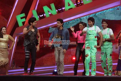 Farhan Akhtar, Vidya Balan, Shilpa Shetty at Grand Finale of NACH BALIYE 6