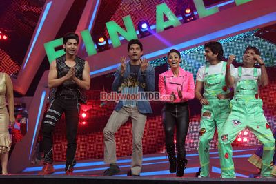 Farhan Akhtar, Vidya Balan, Shilpa Shetty at Grand Finale of NACH BALIYE 6