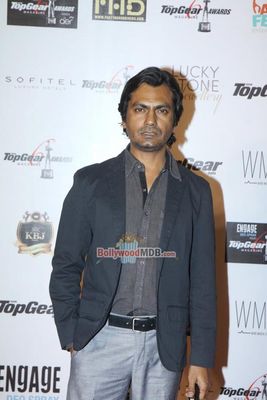 Bolly Celebs at 6thTop Gear Awards 2013
