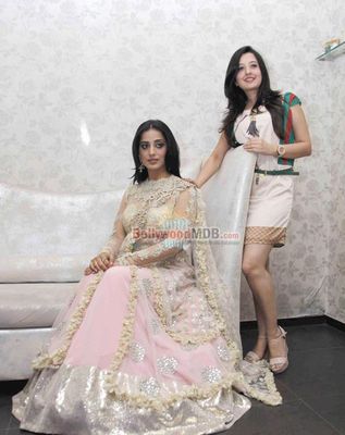 Mahi Gill gets Gang of Ghosts makeover by designer Amy Billimoria