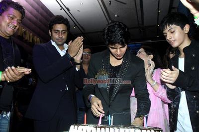 Abhishek Bachchan at Avitesh Shrivastava's 18th birthday