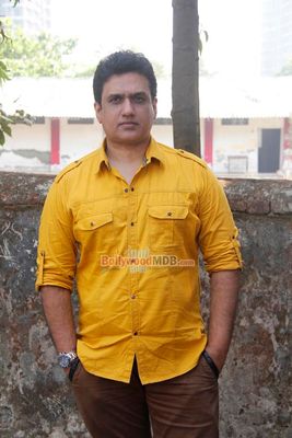 Raaj Singh Arora, Abhey Attri, Danish Pandor, Leeza Mangaldas, Lezlie Tripathy and Sonal Giani at film 'W' promotions