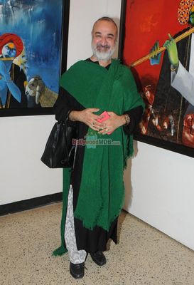 Zeenat Aman and Rati Agnihotri at Raosaheb Gurav's 'Dhangar' themed painting exhibition 'Subraan'