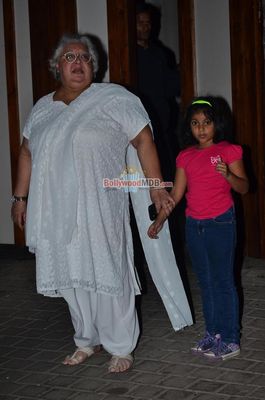 Celebs and family members at Farhan Akhtar's birthday party