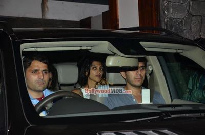 Celebs and family members at Farhan Akhtar's birthday party