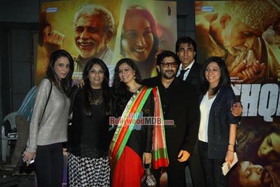 Madhuri Dixit, Huma Qureshi, Arshad Warsi at film 'DEDH ISHQIYA' premiere