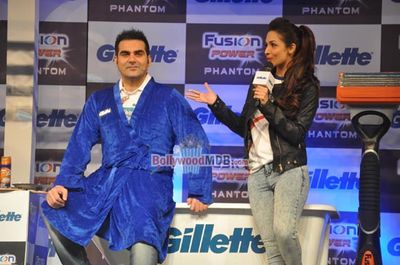 Bolly Celebs join India's 1st Shave Theater by GILLETTE to demonstrate 'Shaved is Bathed'