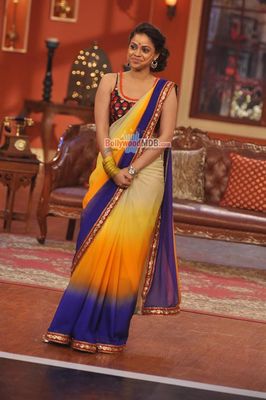 Salman Khan, Daisy Shah, Sohail Khan promote JAI HO on Comedy Nights with Kapil sets