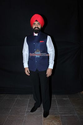 Rakesh Roshan, Jeetendra, Kulraj Randhawa celebrate "LOHRI DI RAAT"