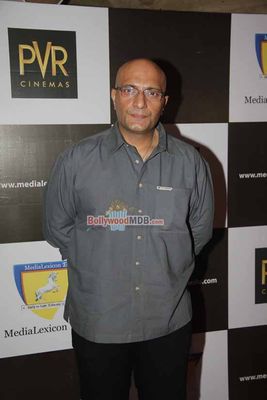 Bolly Celebs grace the Red Carpet of MedialexiconEdu event