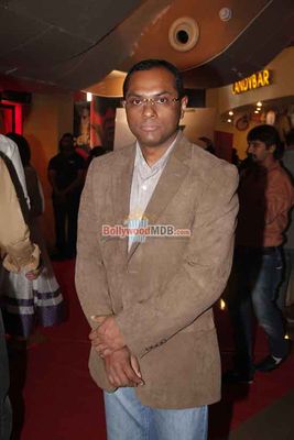 Bolly Celebs grace the Red Carpet of MedialexiconEdu event