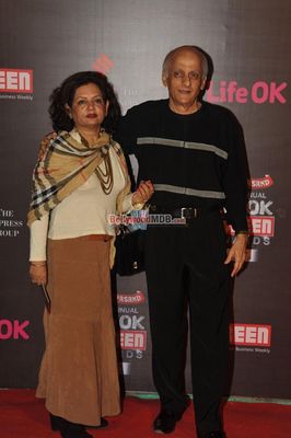 Bolly Celebs at the 20th Annual Life OK Screen Awards