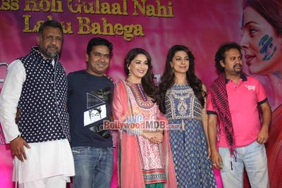 Madhuri Dixit & Juhi Chawla at film 'GULAAB GANG' trailer success celebrations event