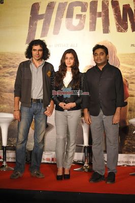 Alia Bhatt, Imtiaz Ali and A. R. Rahman at film 'HIGHWAY' musical event
