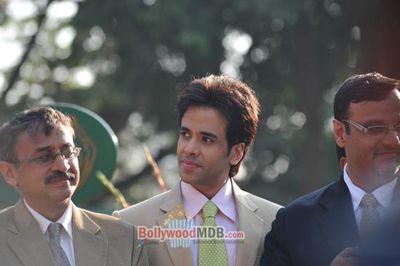 Bolly Celebs at the MID DAY TROPHY