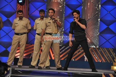 Hottest Bolly Celebs perform at UMANG 2014, the Mumbai Police Entertainment event