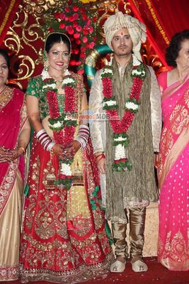 Bolly Celebs at Amita Pathak & Raghav Sachar\'s wedding reception