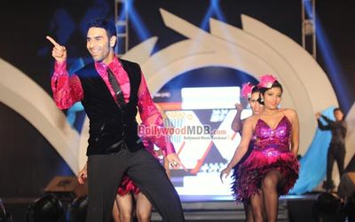 Bipasha Basu & Neil Nitin Mukesh show stopper at Marigold Watches Rohit Verma fashion show
