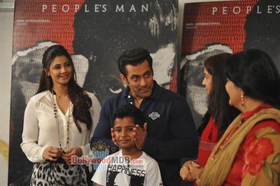 Salman Khan, Daisy Shah, Bruna Abdullah, Ashmit Patel promote film 'JAI HO'
