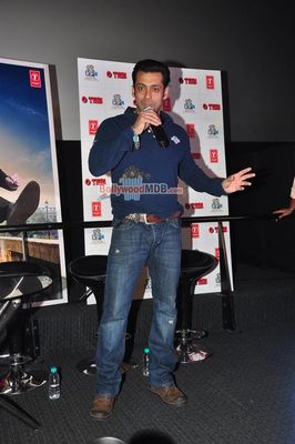 Salman Khan, Pulkit Samrat, Sarah Jane Dias, Bilal Amrohi, Atul Agnihotri at film 'O TERI' first look launch