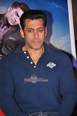 Salman Khan, Pulkit Samrat, Sarah Jane Dias, Bilal Amrohi, Atul Agnihotri at film 'O TERI' first look launch