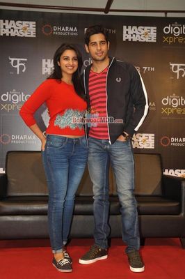 Siddharth Malhotra & Parineeti Chopra launch film 'HASEE TOH PHASEE' app
