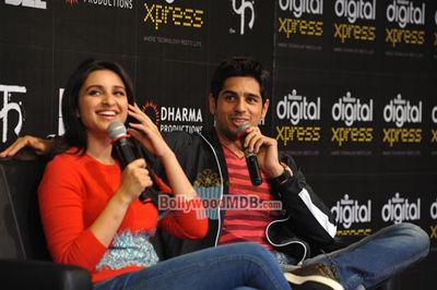 Siddharth Malhotra & Parineeti Chopra launch film 'HASEE TOH PHASEE' app