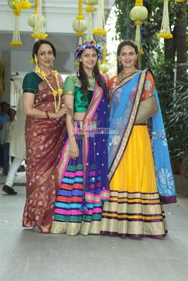Bolly Celebs at the mehendi function of Ahana Deol