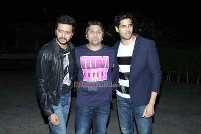 Riteish Deshmukh, Siddharth Malhotra, Mohit Suri at 'EK VILLAIN' success press meet