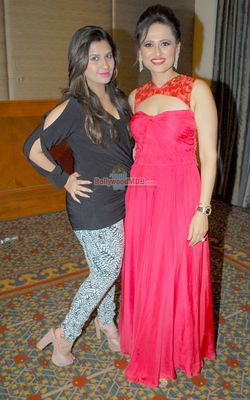 Bolly & TV Celebs at the Glamour Gala Dinner" organized by Bulbeer Gandhi