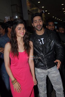 Varun Dhawan & Alia Bhatt promote 'Humpty Sharma Ki Dulhania'