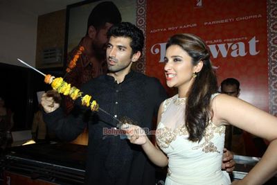 Aditya Roy Kapur and Parineeti Chopra at the Iftar get together for 'Daawat-E-Ishq' trailer launch
