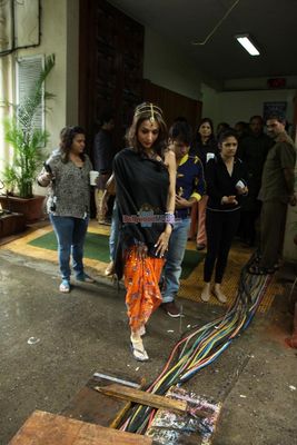 Malaika Arora Khan snapped shooting an item song for her film 'DOLLY KI DOLI'