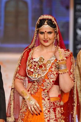 Stars walk the ramp for the Swarovski Show at the IIJW 2014