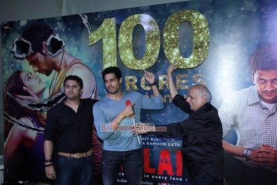 Hot Bolly Celebs at film 'EK VILLAIN' 100 crore success party