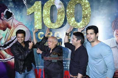 Hot Bolly Celebs at film 'EK VILLAIN' 100 crore success party