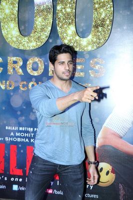 Hot Bolly Celebs at film 'EK VILLAIN' 100 crore success party