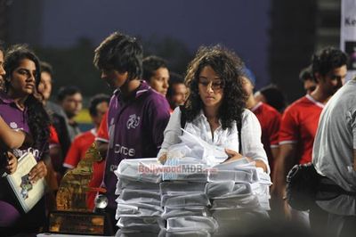 Stars at charity football match organised by Aamir Khan's daughter Ira Khan