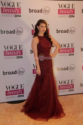 Hot celebs at the VOGUE Beauty Awards 2014
